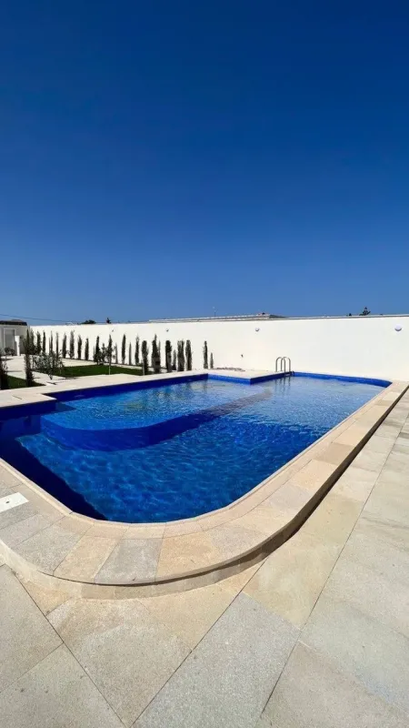 Kirayə verilir 4 otaqlı həyət evi 120 m²