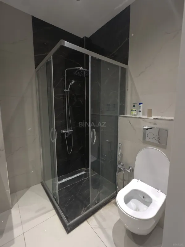 Satılır 2 otaqlı mənzil 117.2 m²