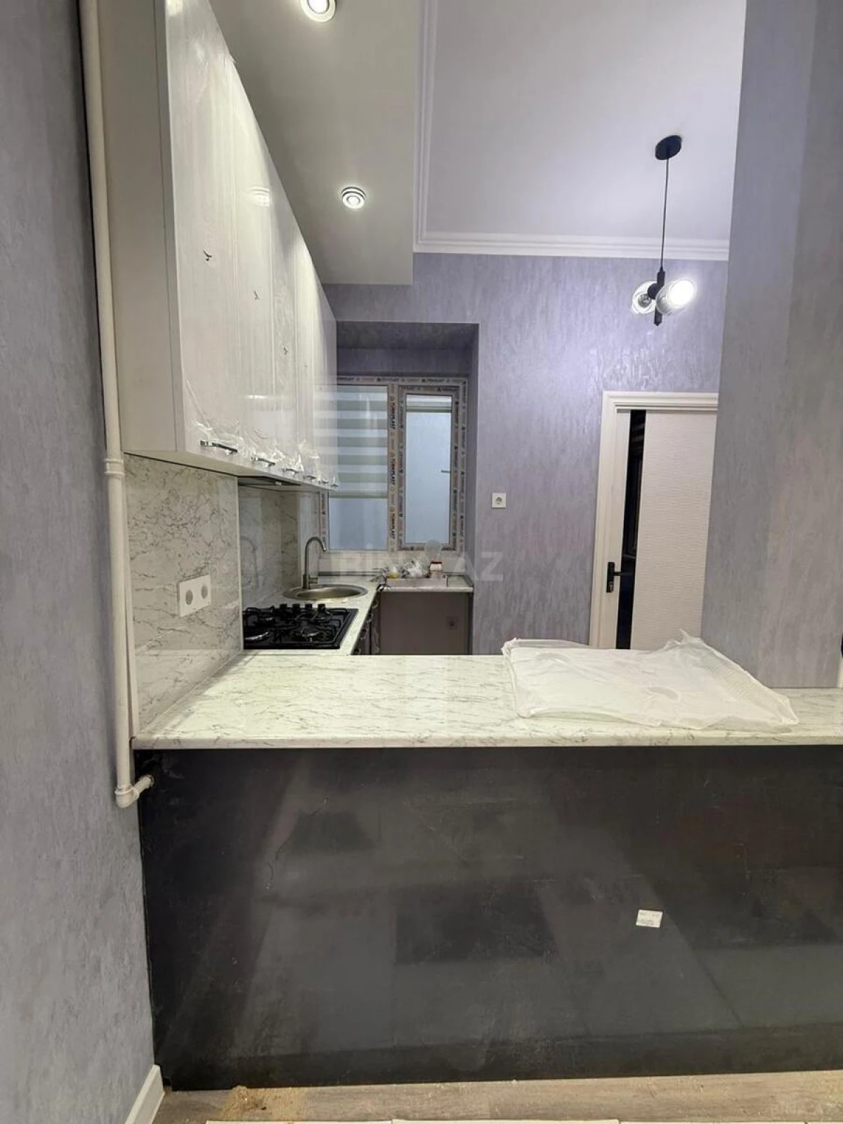 Satılır 2 otaqlı mənzil 48 m²