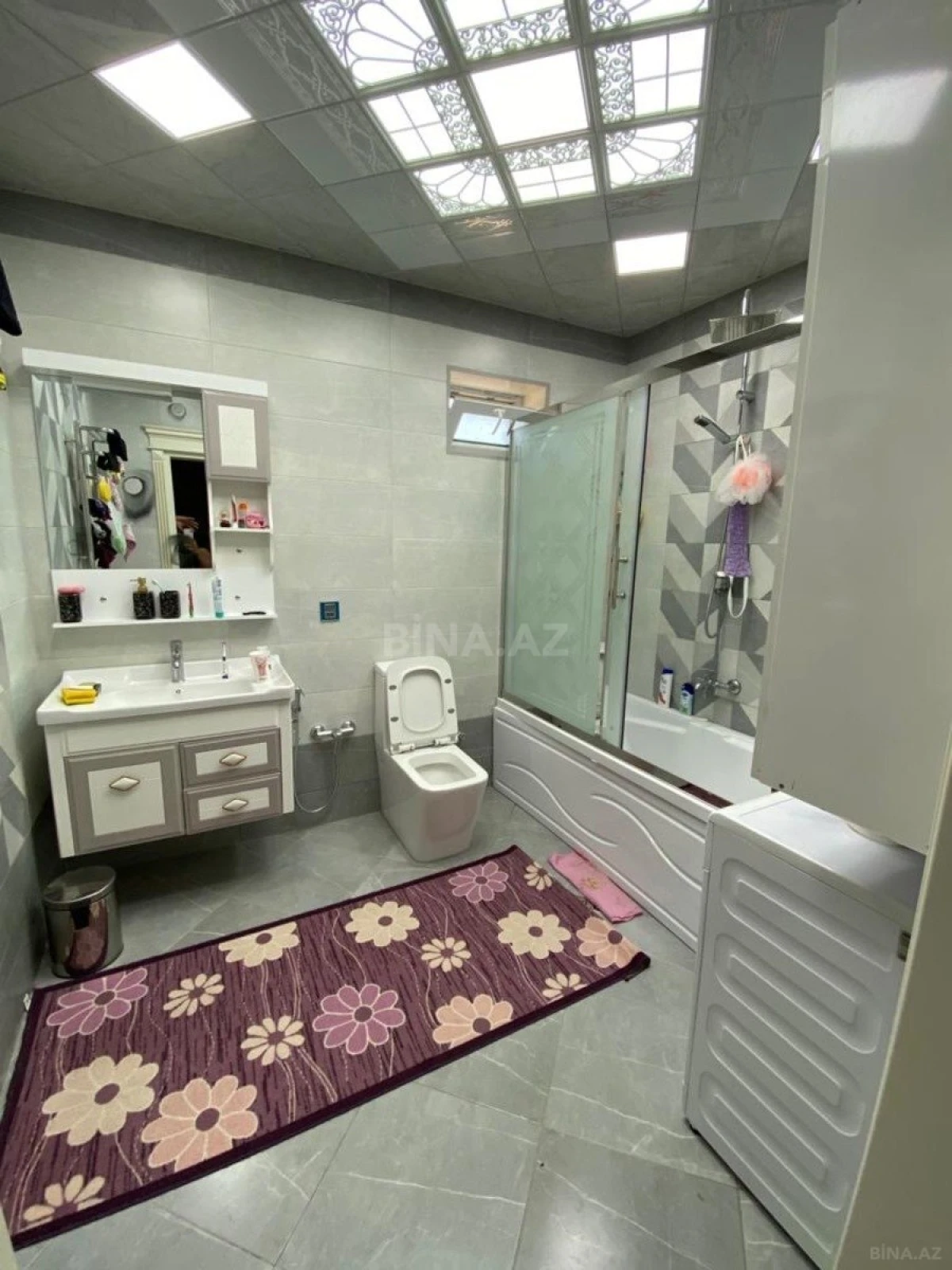 Satılır 8 otaqlı həyət evi 140 m²