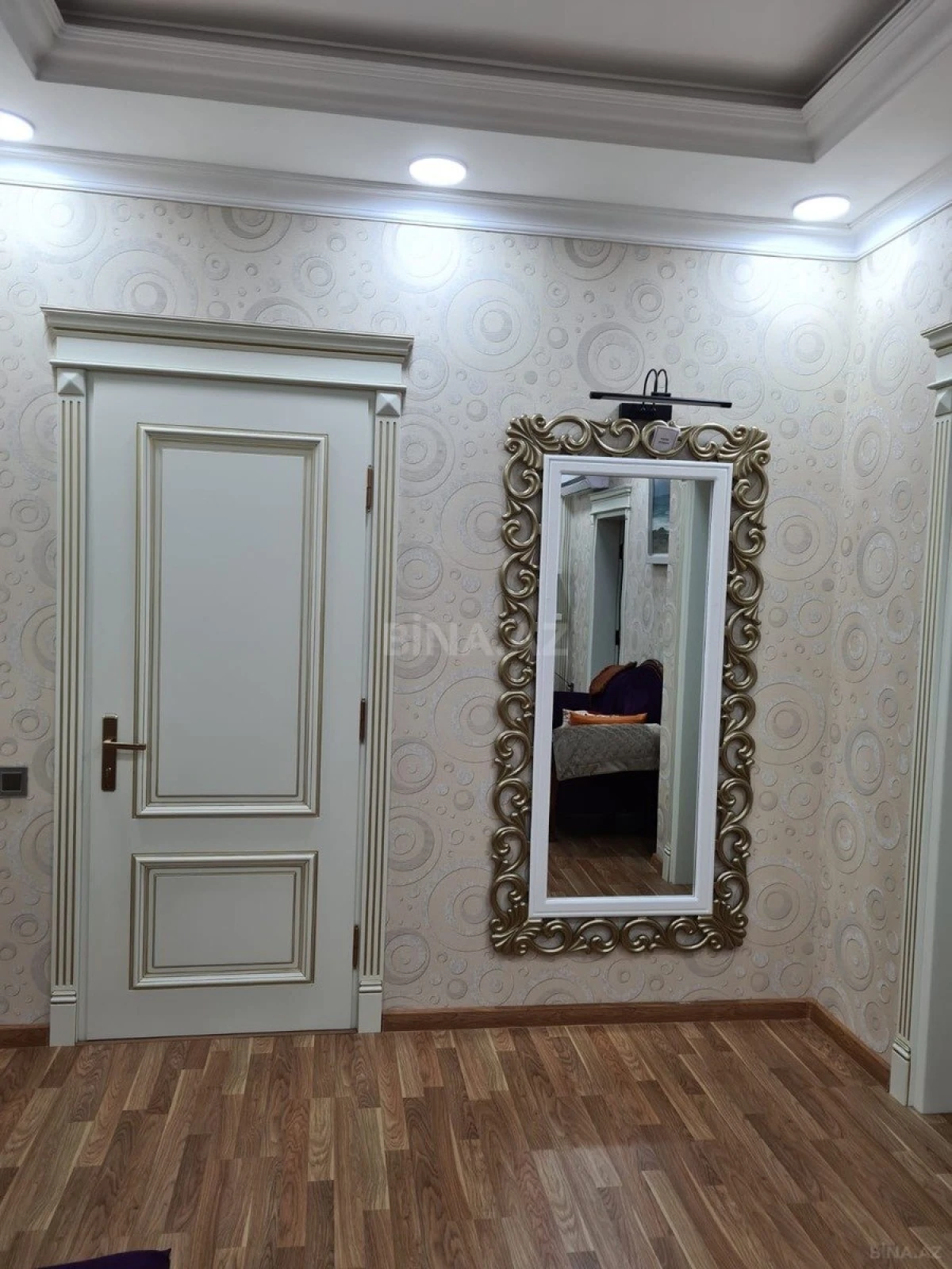 Satılır 8 otaqlı həyət evi 140 m²