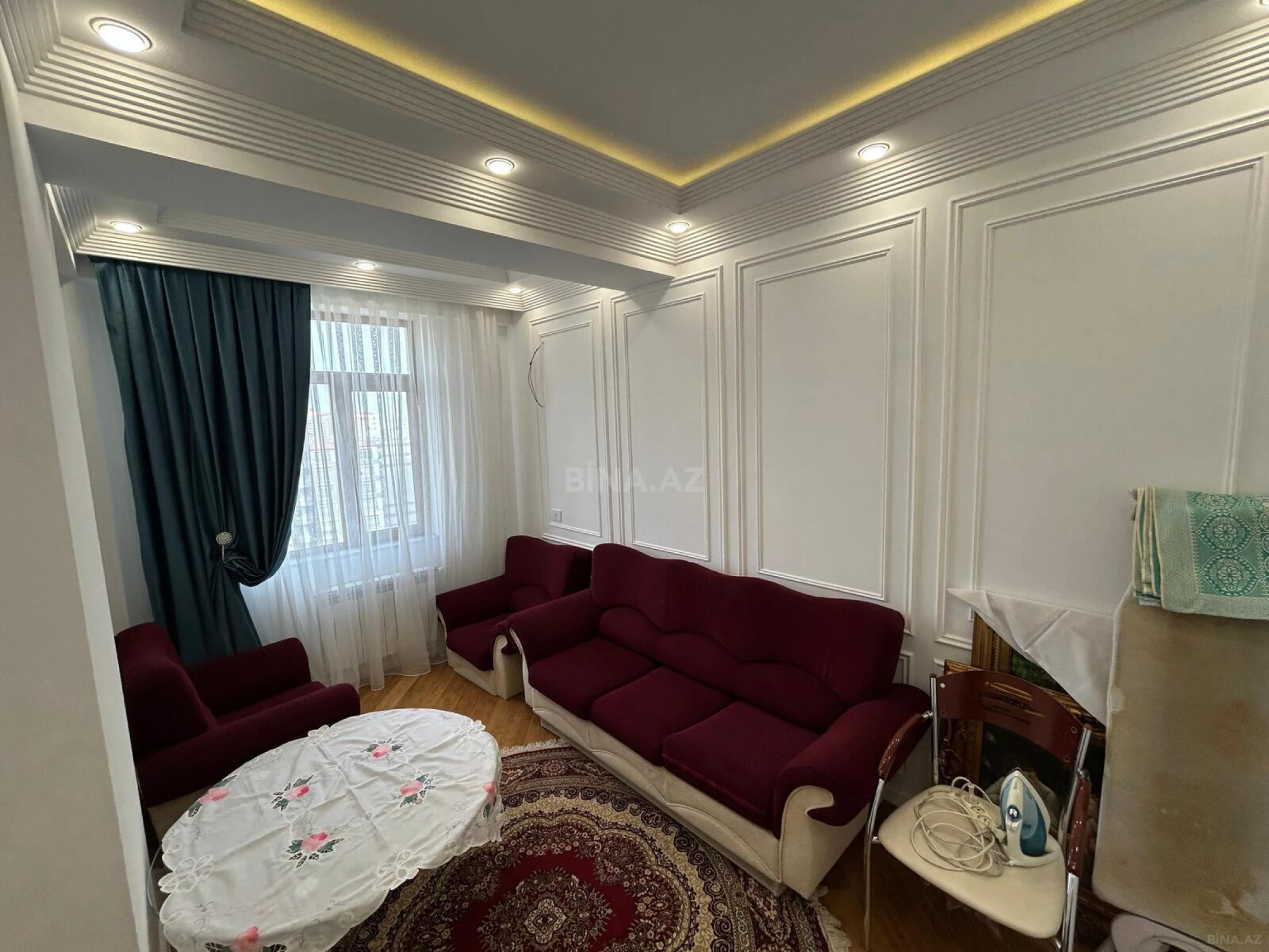Satılır 4 otaqlı mənzil 155 m²