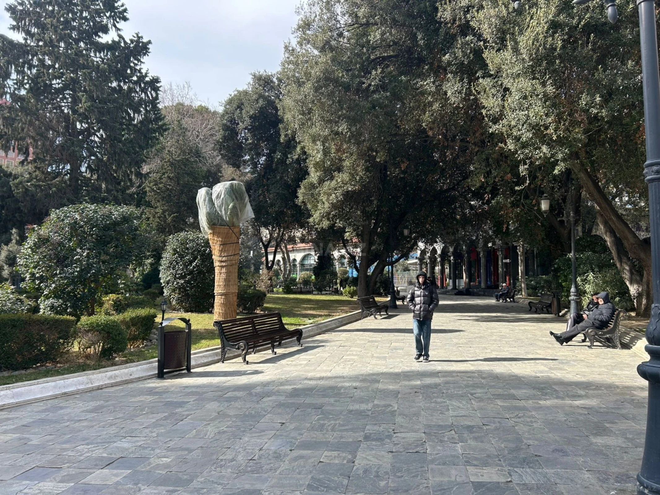 Satılır 3 otaqlı mənzil 120 m²