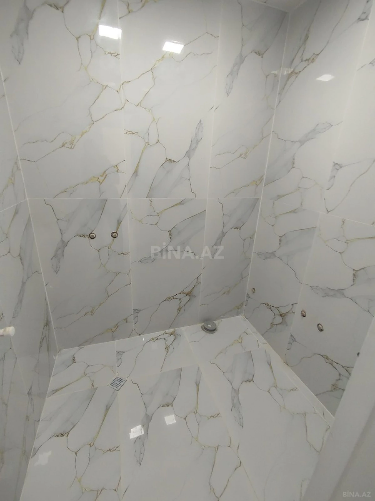 Satılır 2 otaqlı mənzil 44 m²