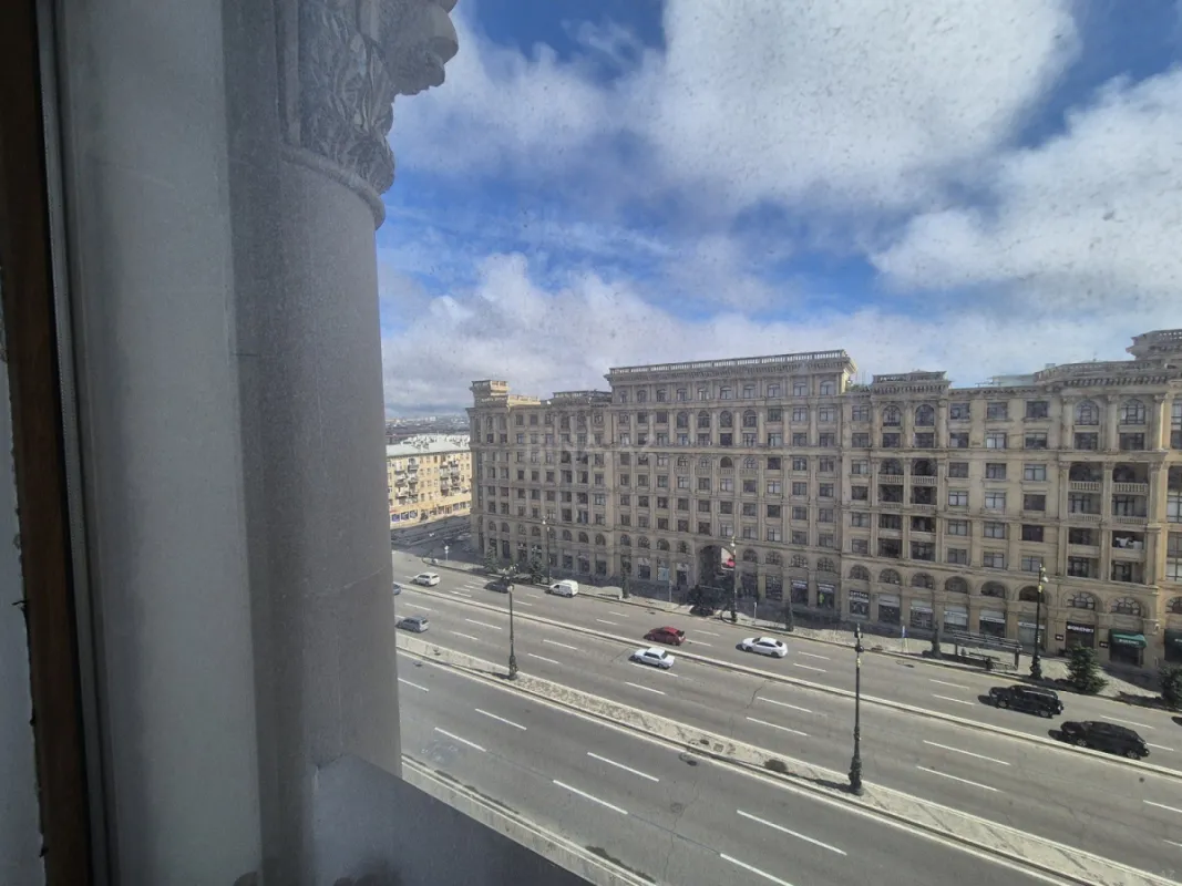 Kirayə verilir 2 otaqlı mənzil 70 m²