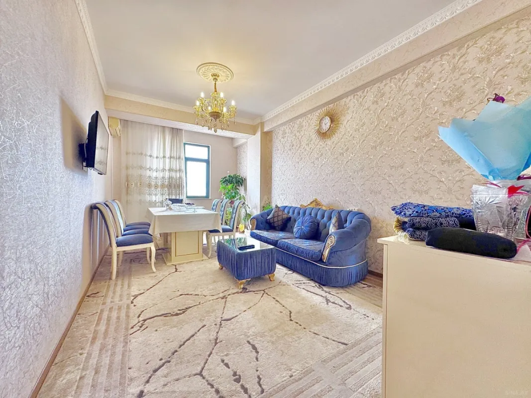 Satılır 2 otaqlı mənzil 70 m²