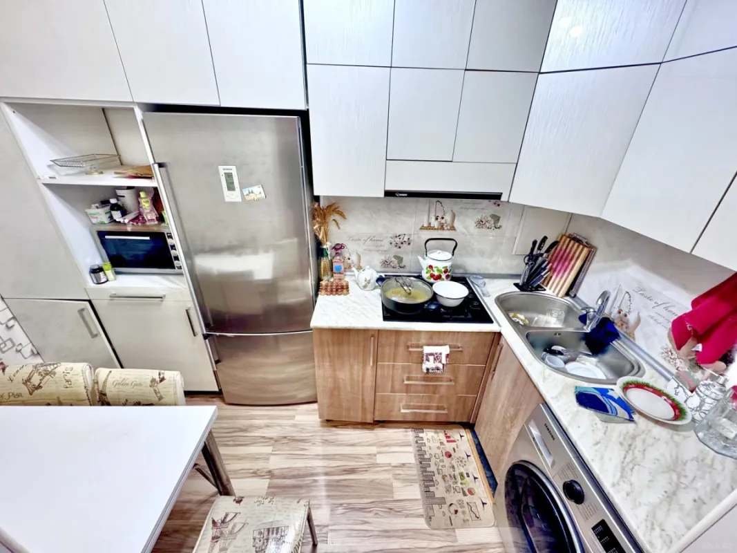 Satılır 2 otaqlı mənzil 70 m²