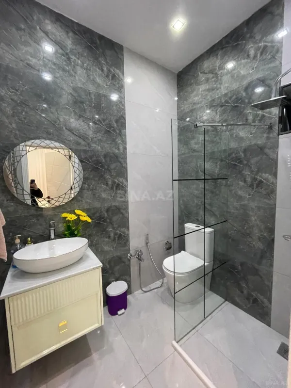 Kirayə verilir 5 otaqlı həyət evi 200 m²