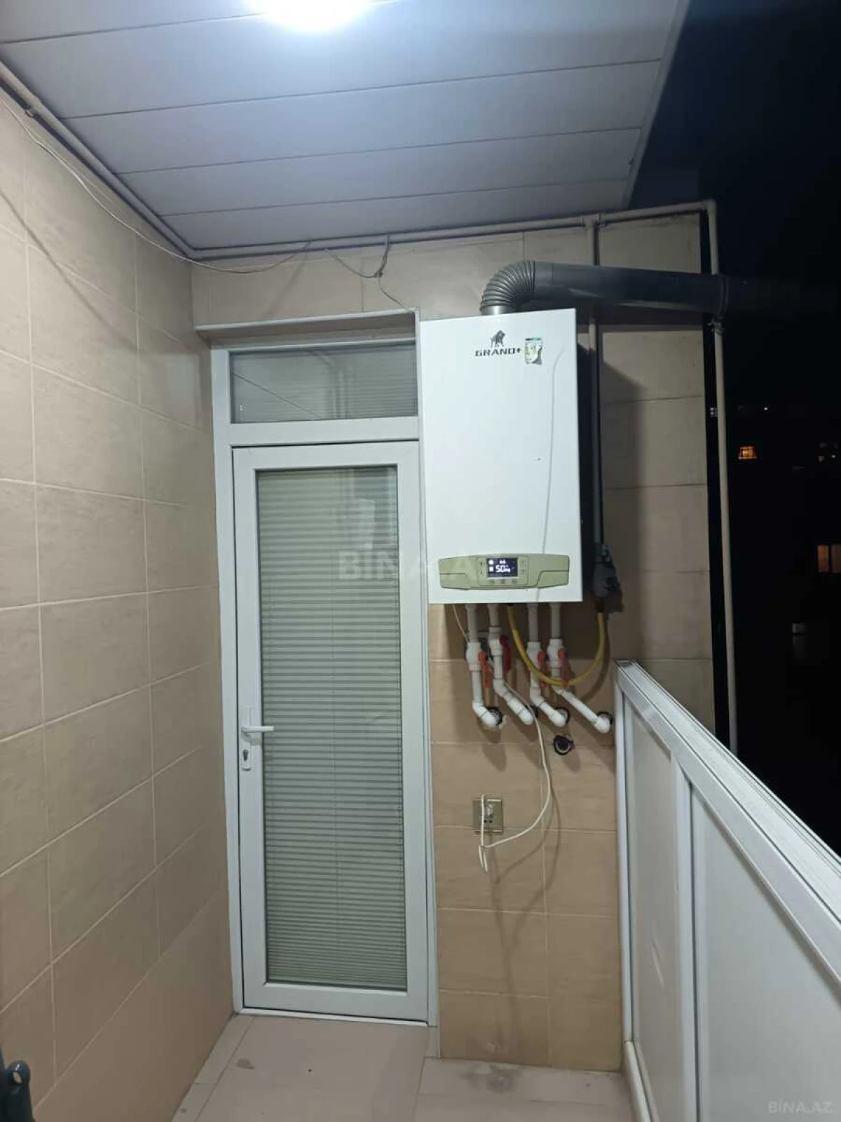 Satılır 3 otaqlı mənzil 110 m²