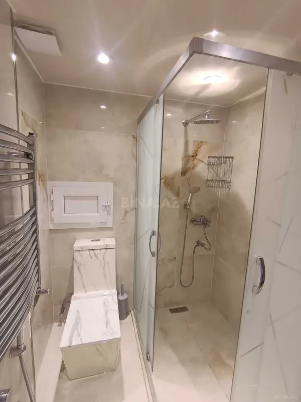 Satılır 3 otaqlı mənzil 110 m²