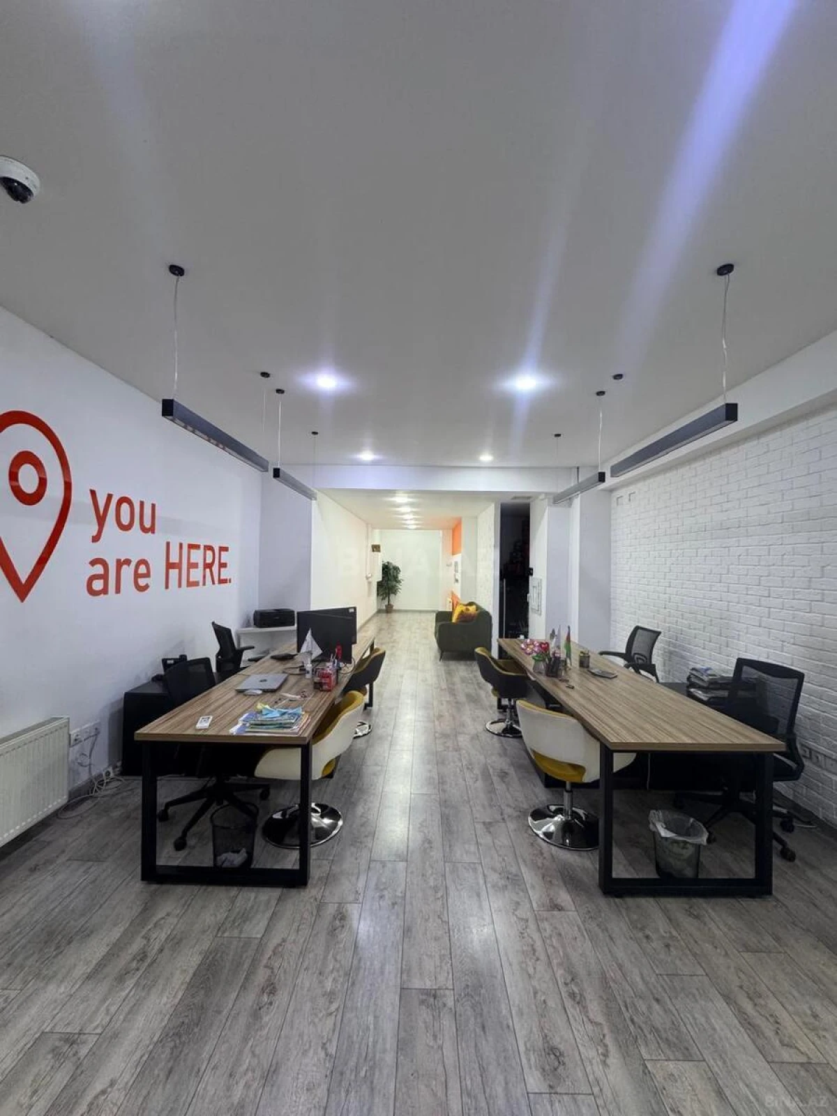 Kirayə verilir 8 otaqlı ofis 370 m²