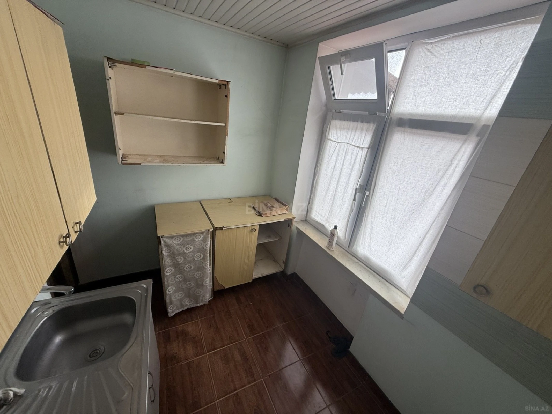 Satılır 2 otaqlı mənzil 42.5 m²