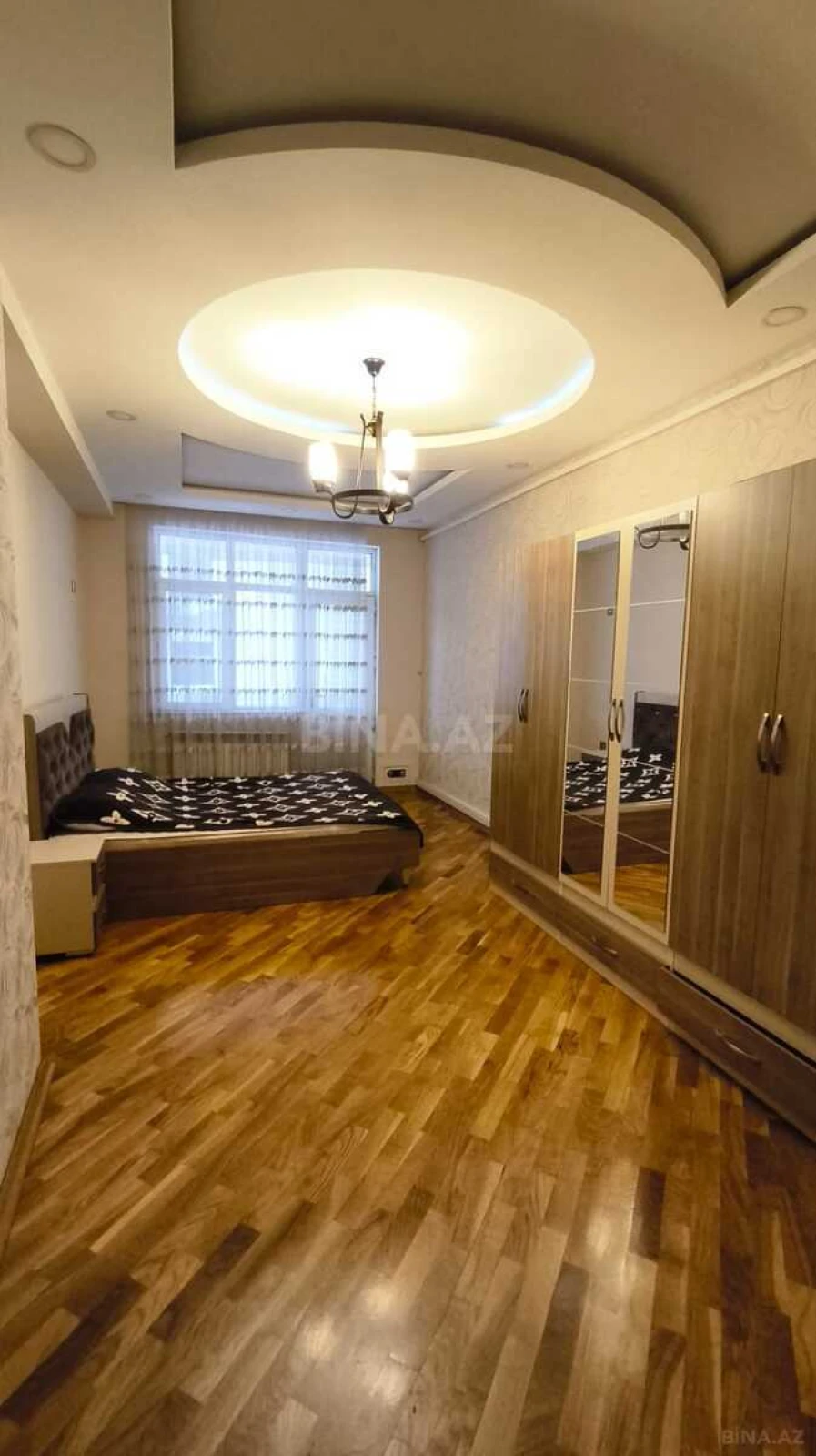 Kirayə verilir 3 otaqlı mənzil 105 m²