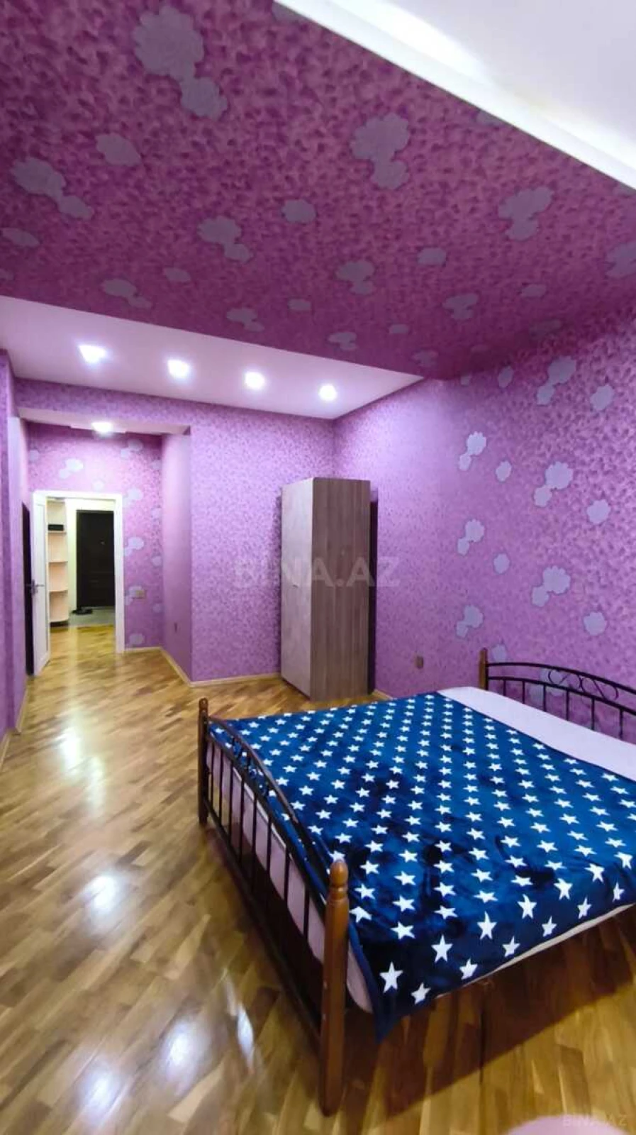 Kirayə verilir 3 otaqlı mənzil 105 m²