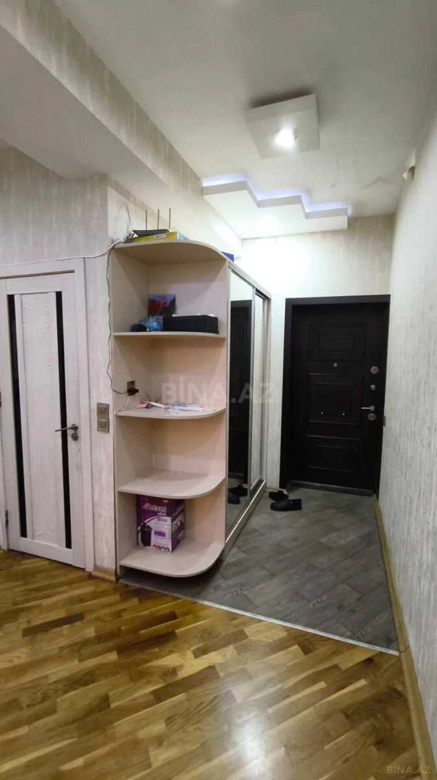 Kirayə verilir 3 otaqlı mənzil 105 m²