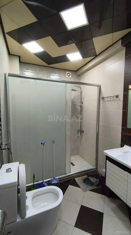 Kirayə verilir 3 otaqlı mənzil 105 m²