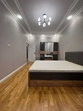 Satılır 2 otaqlı mənzil 56 m²