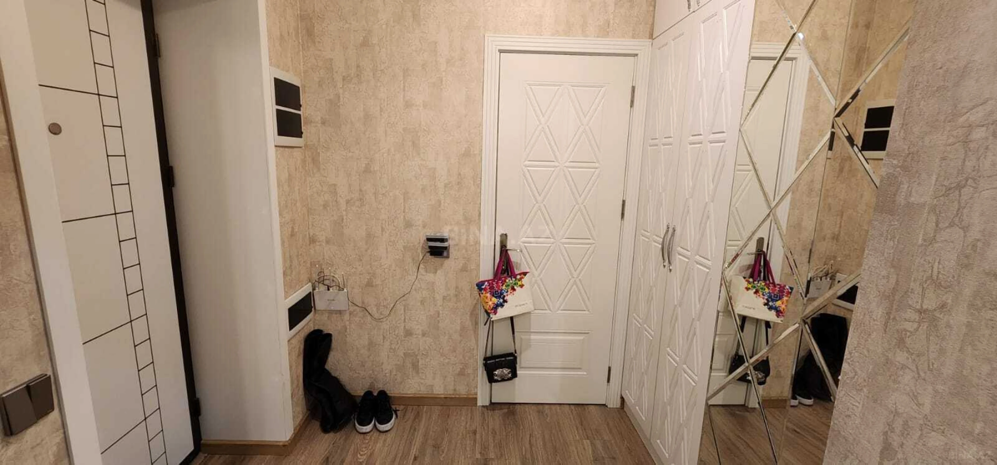 Kirayə verilir 3 otaqlı mənzil 148 m²