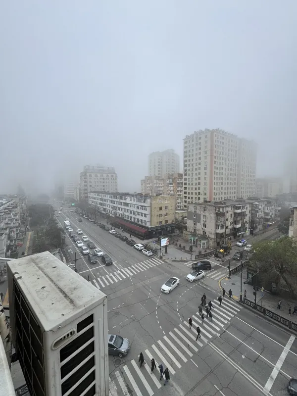 Satılır 4 otaqlı mənzil 166 m²