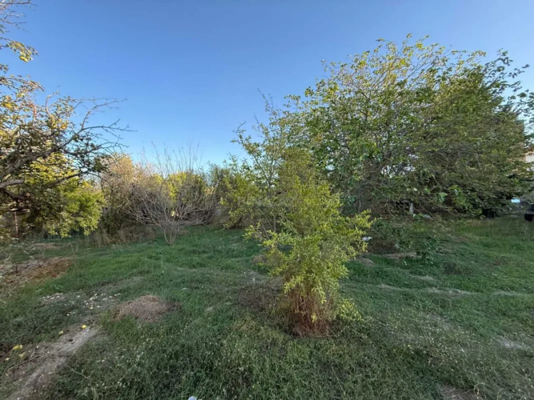 Satılır 7 otaqlı həyət evi 450 m²