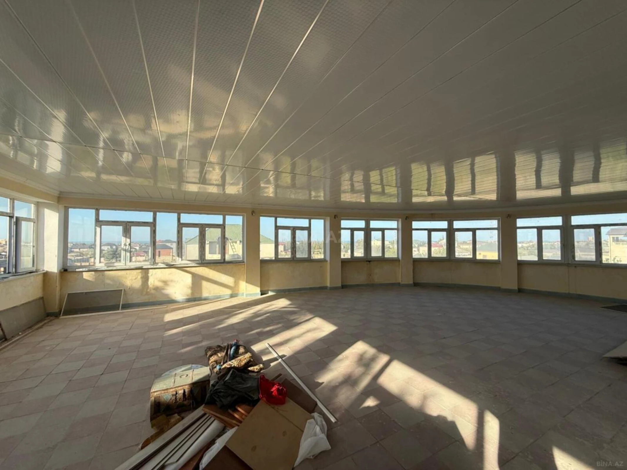 Satılır 7 otaqlı həyət evi 450 m²