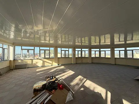 Satılır 7 otaqlı həyət evi 450 m²