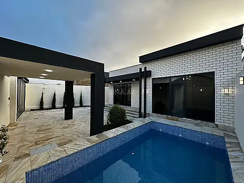 Satılır 4 otaqlı həyət evi 150 m²