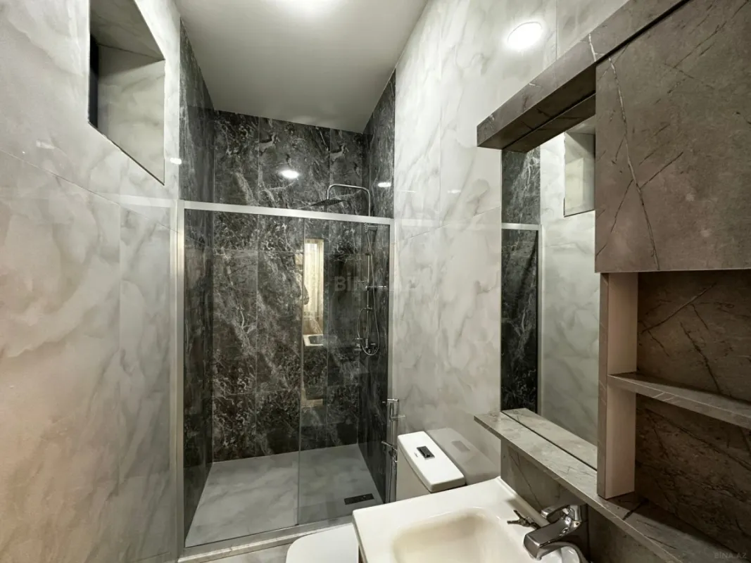 Satılır 4 otaqlı həyət evi 150 m²