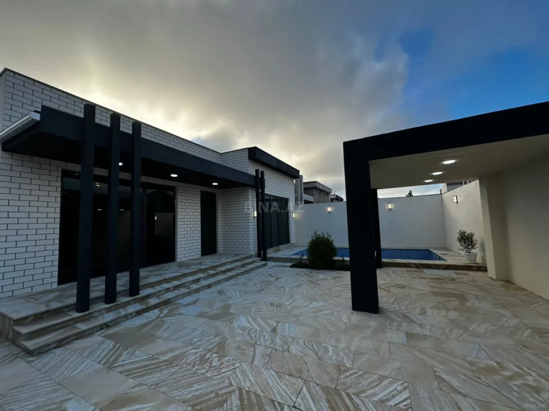 Satılır 4 otaqlı həyət evi 150 m²