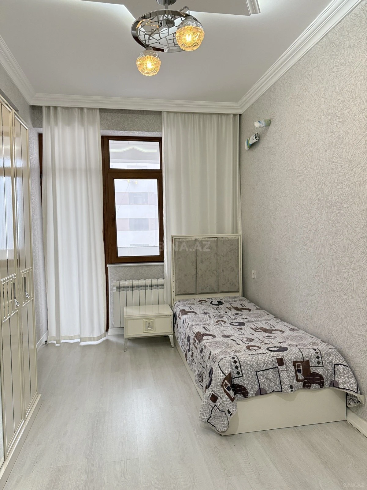 Kirayə verilir 3 otaqlı mənzil 110 m²