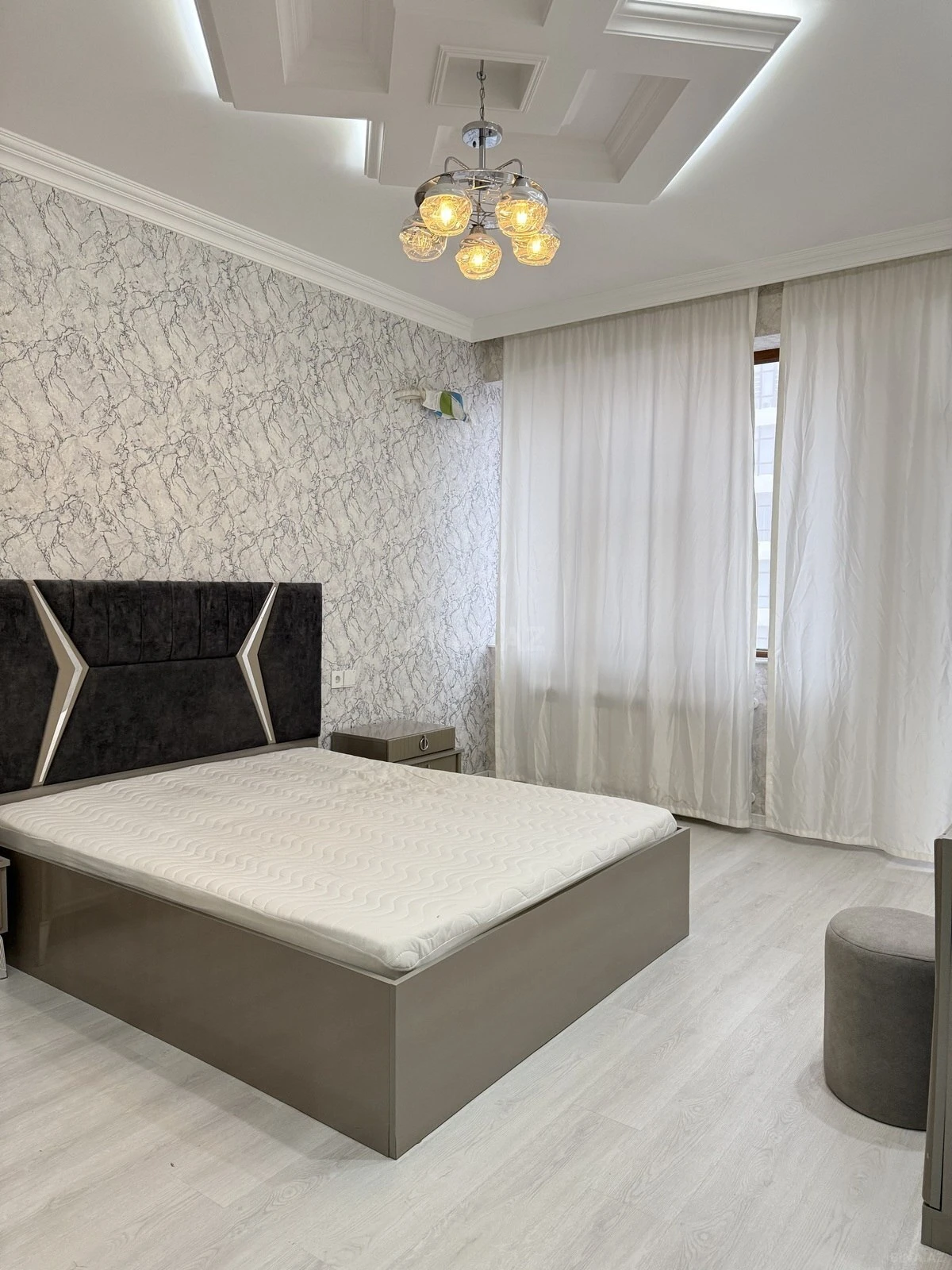 Kirayə verilir 3 otaqlı mənzil 110 m²