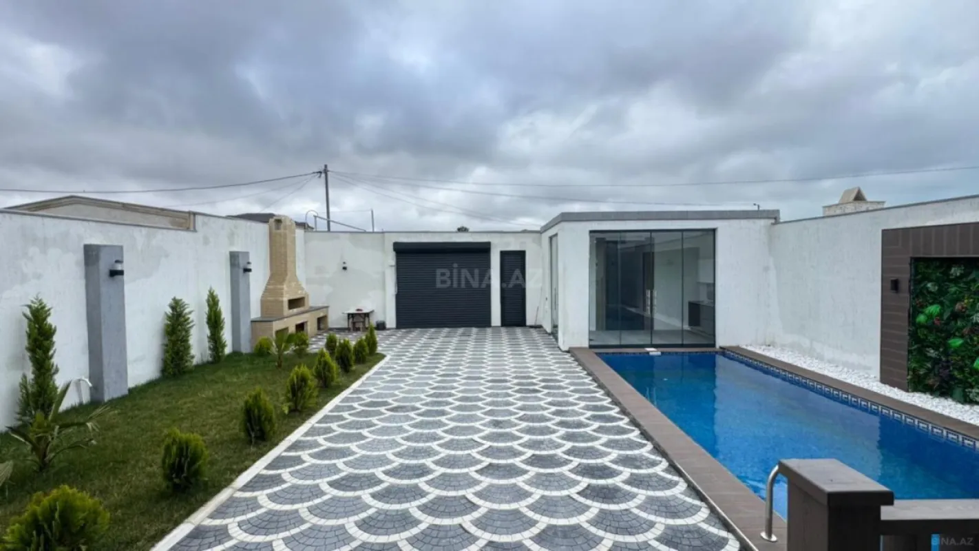 Satılır 4 otaqlı həyət evi 160 m²
