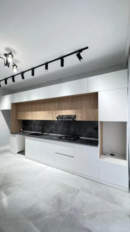 Satılır 4 otaqlı həyət evi 160 m²