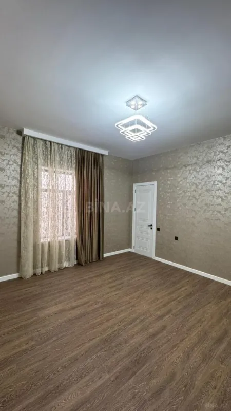 Satılır 4 otaqlı həyət evi 160 m²