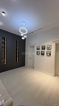 Satılır 3 otaqlı mənzil 110 m²