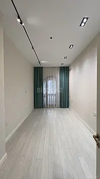Satılır 3 otaqlı mənzil 110 m²