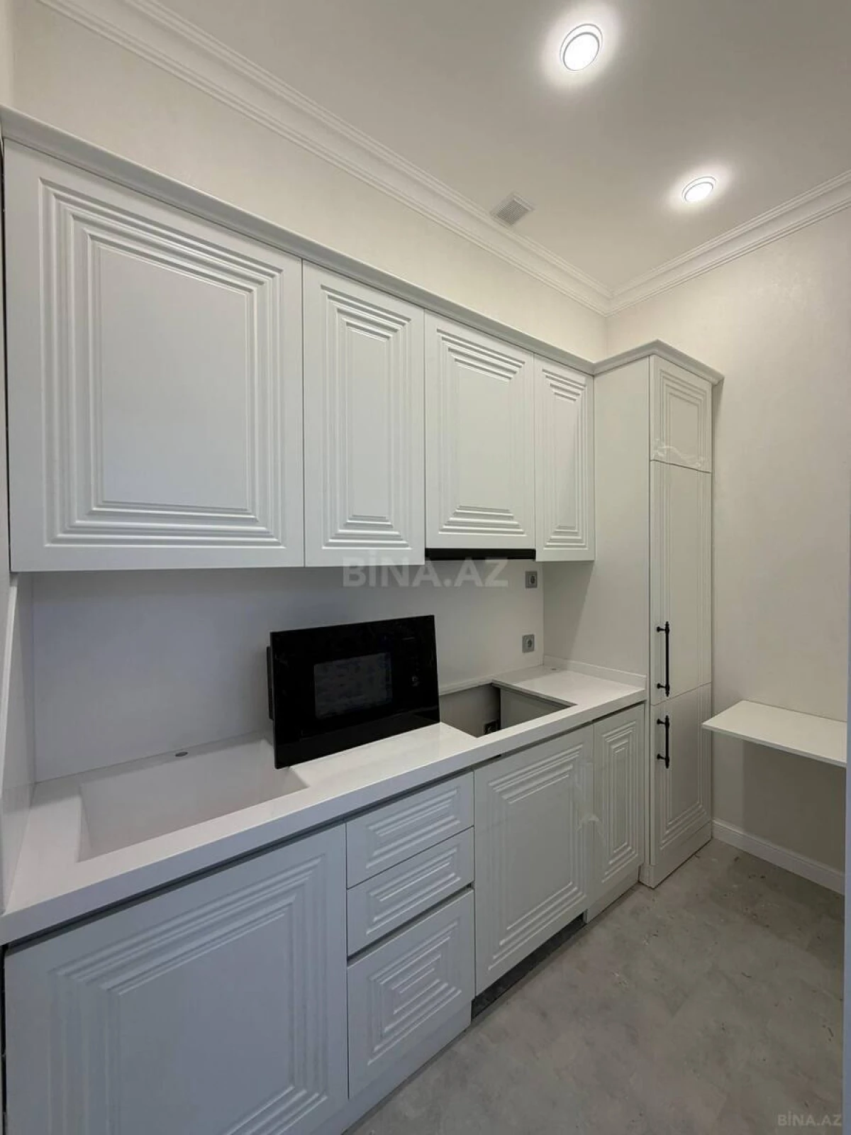 Satılır 2 otaqlı mənzil 62 m²