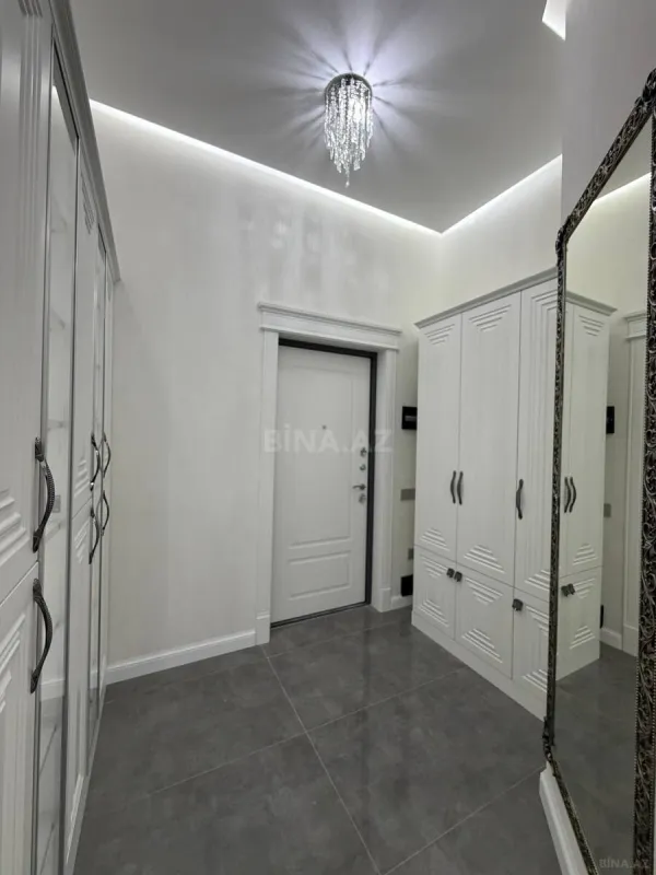 Satılır 2 otaqlı mənzil 62 m²