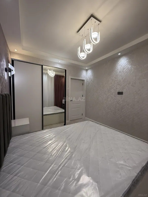 Satılır 2 otaqlı mənzil 65 m²