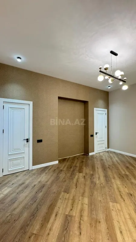 Satılır 4 otaqlı həyət evi 180 m²