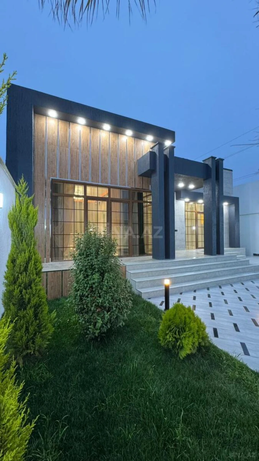 Satılır 4 otaqlı həyət evi 180 m²