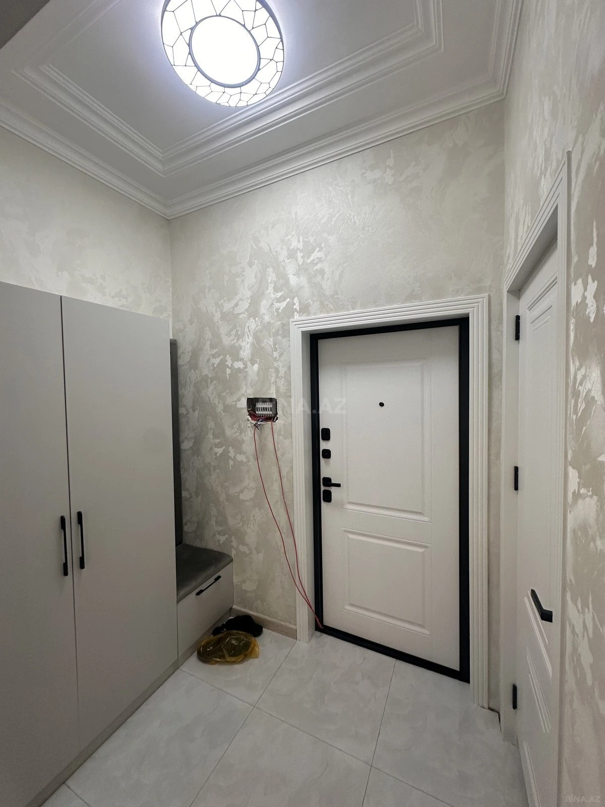 Satılır 2 otaqlı mənzil 58.6 m²