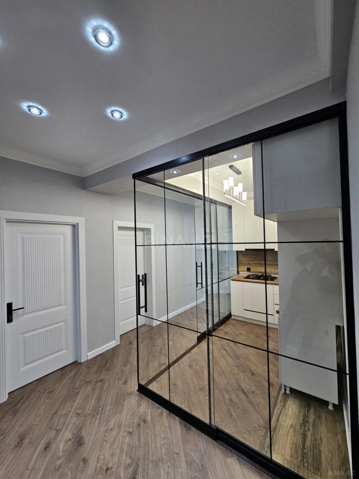 Satılır 3 otaqlı mənzil 85 m²