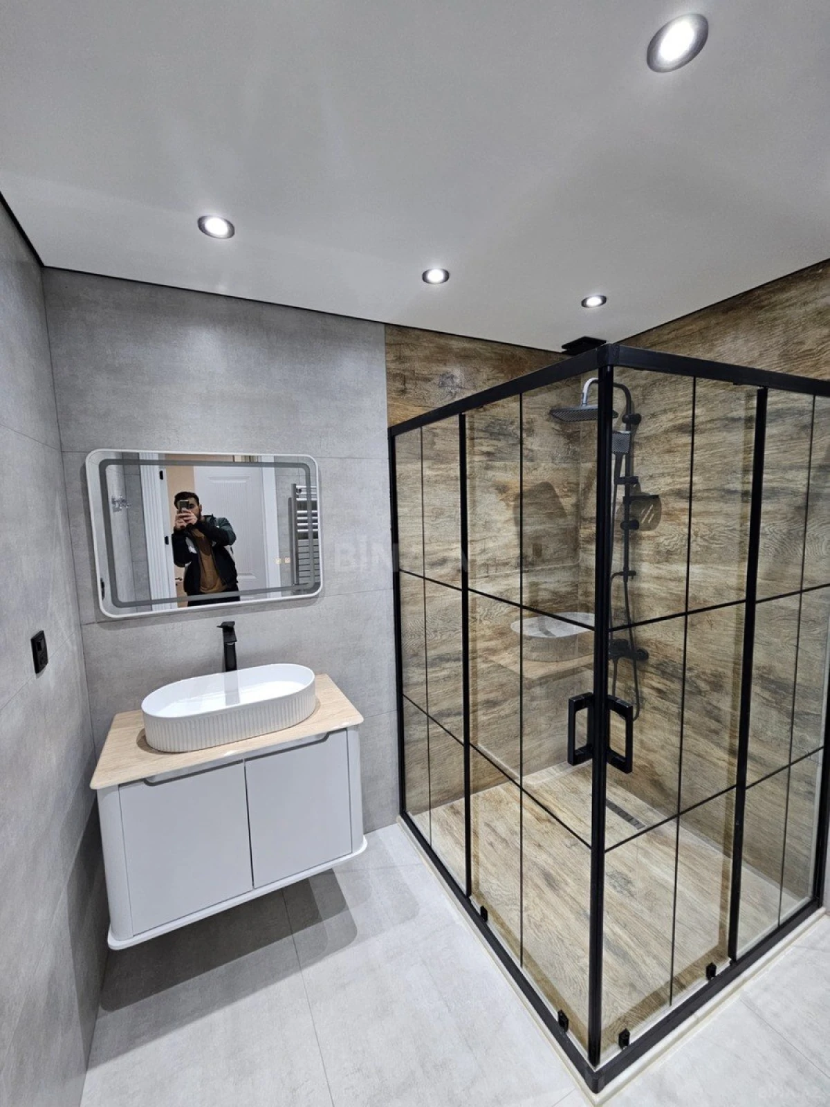 Satılır 3 otaqlı mənzil 85 m²