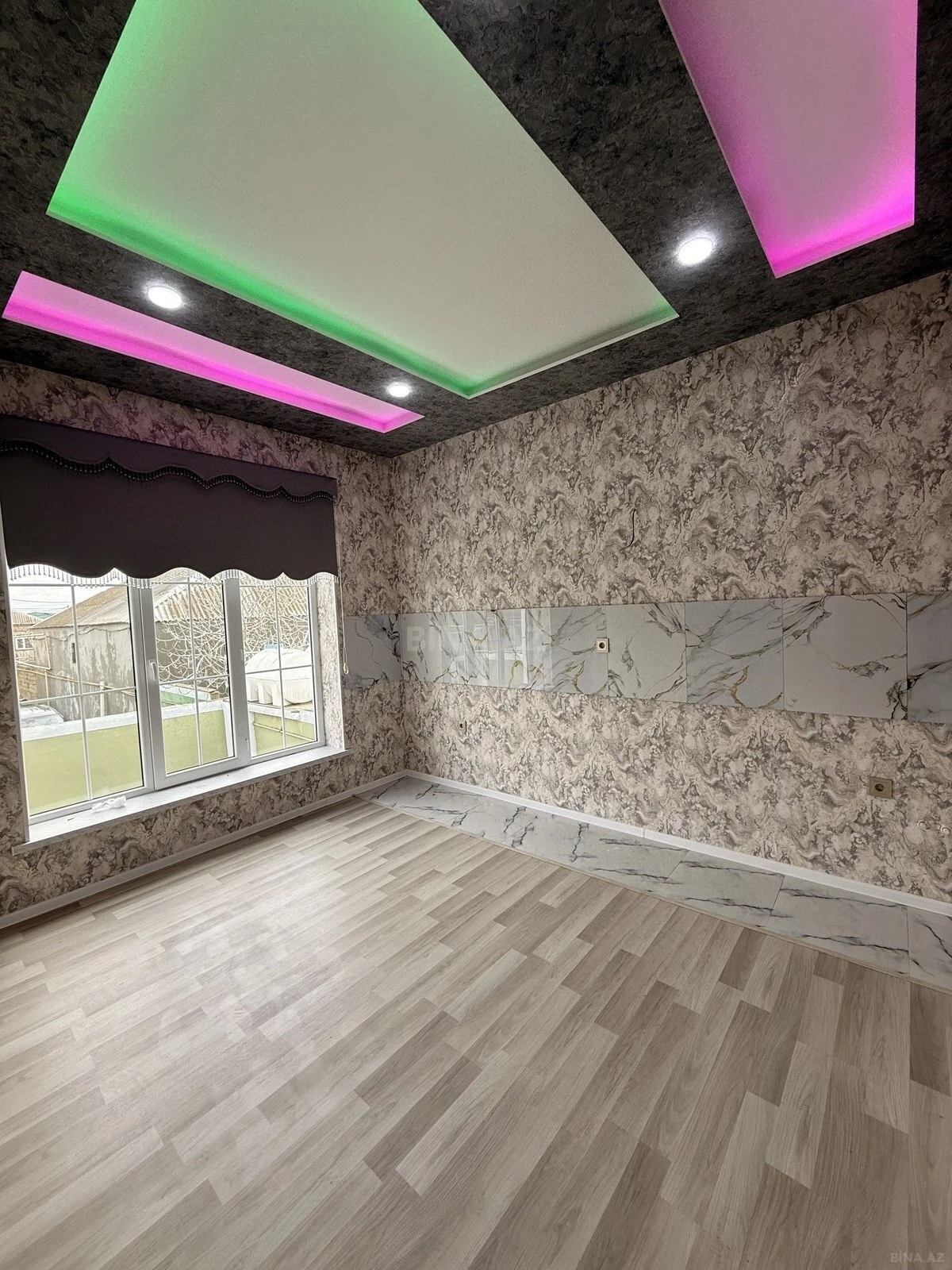 Satılır 4 otaqlı həyət evi 150 m²