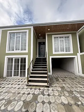 Satılır 4 otaqlı həyət evi 150 m²