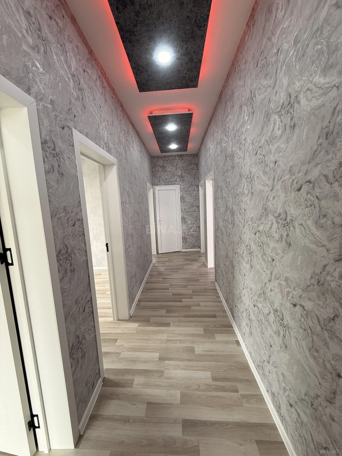 Satılır 4 otaqlı həyət evi 150 m²