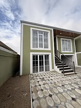 Satılır 4 otaqlı həyət evi 150 m²
