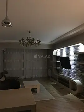 Kirayə verilir 2 otaqlı mənzil 80 m²