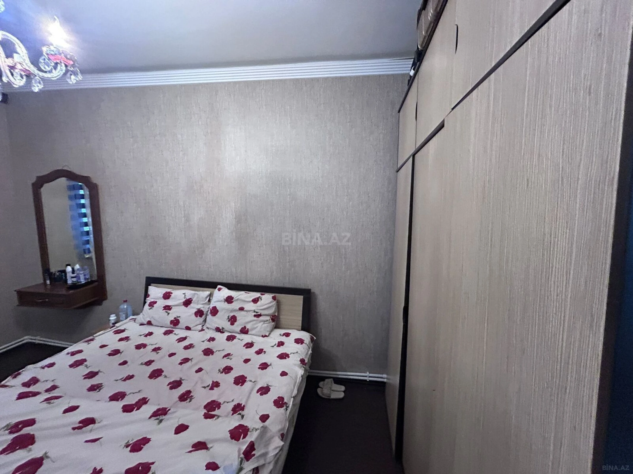 Kirayə verilir 2 otaqlı mənzil 62 m²